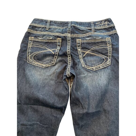 Silver‎ Jeans Size 17 Suki 31x32 Medium Wash Slim Cut Boot Cut Distressed Design - Picture 6 of 7